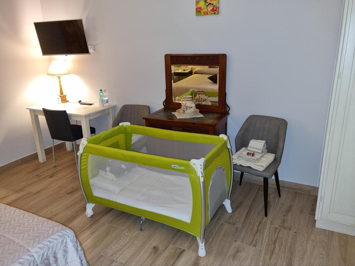 Il Casale Nel Parco Guesthouse Rome Exterior photo